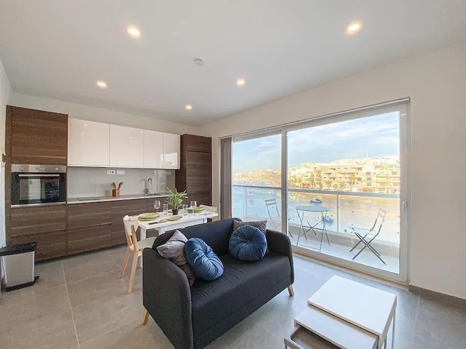 Daire Azure Horizon 1 On Skala'S Seafront - By Solea Holiday Homes Marsaskala
