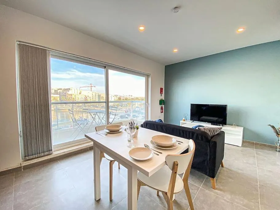 Daire Azure Horizon 1 On Skala'S Seafront - By Solea Holiday Homes Marsaskala Malta